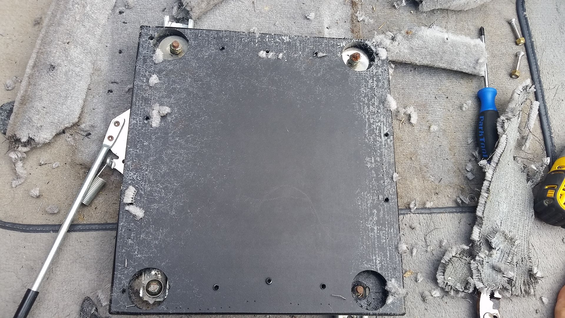 Drivers seat loose. General Discussion Area